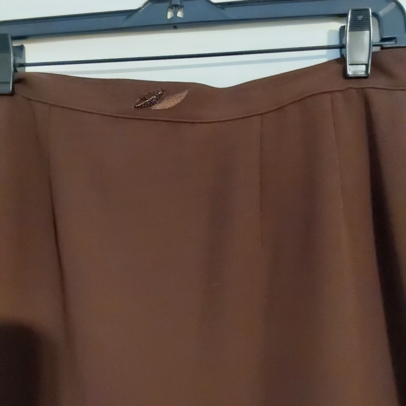 John Meyer of Norwich Brown Beaded  Blazer /Jacket Skirt Suit Size 8 - Picture 8 of 16
